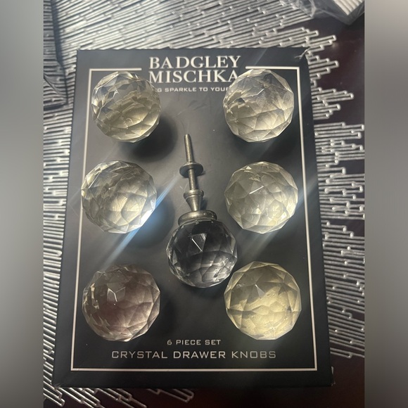 Crystal drawer knobs - Picture 2 of 2